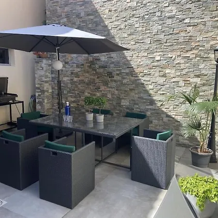 ヴィラ Maison De 250 M2 Avec A *