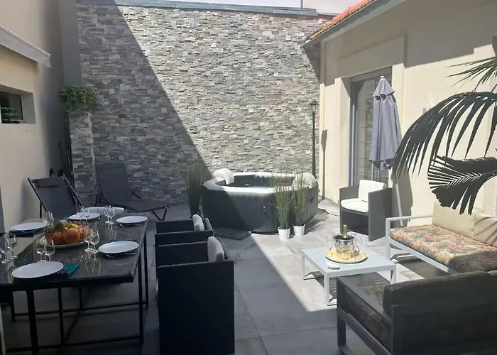 Maison De 250 M2 Avec A